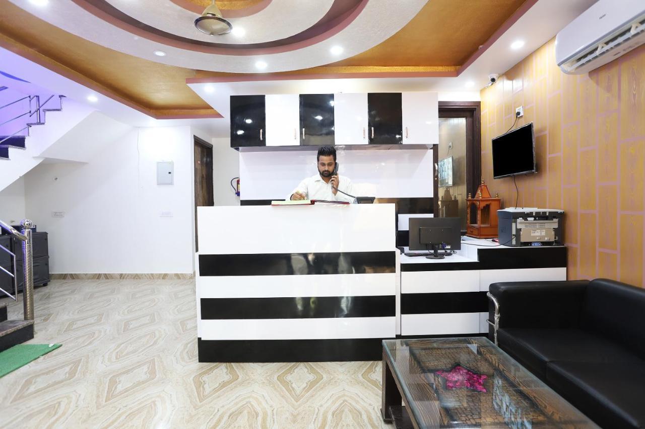 Hotel Oyo Flagship 42619 Diamond Key Delhi  Exterior foto